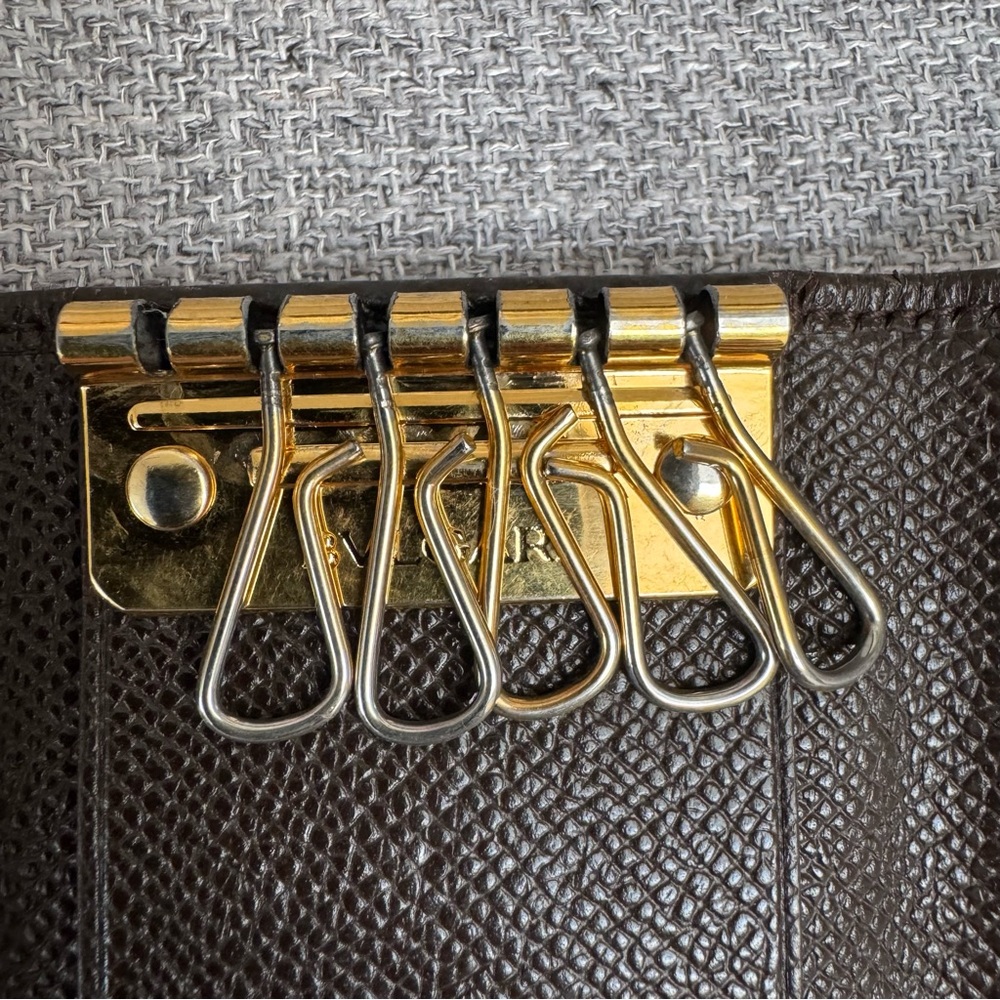 BVLGARI 6-Hook Key Holder – Brown Grained Leather – Made in Italy - Picture 6 of 14